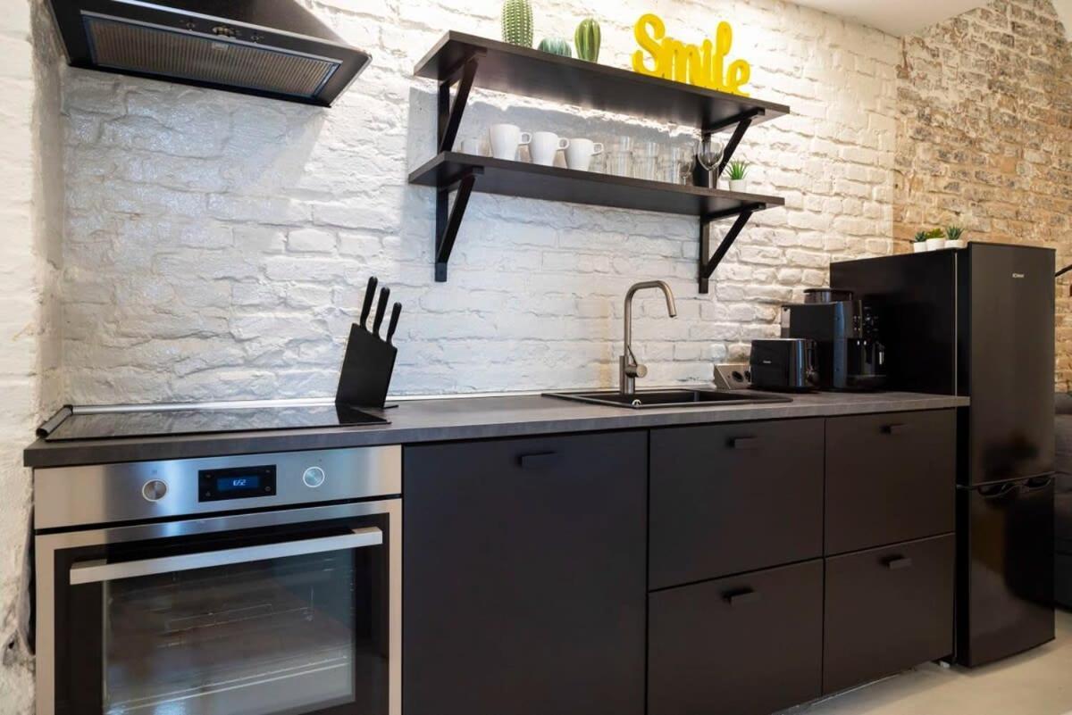 Cosy Three Br Two Bth Ac Self Checkin Street Parking Appartamento